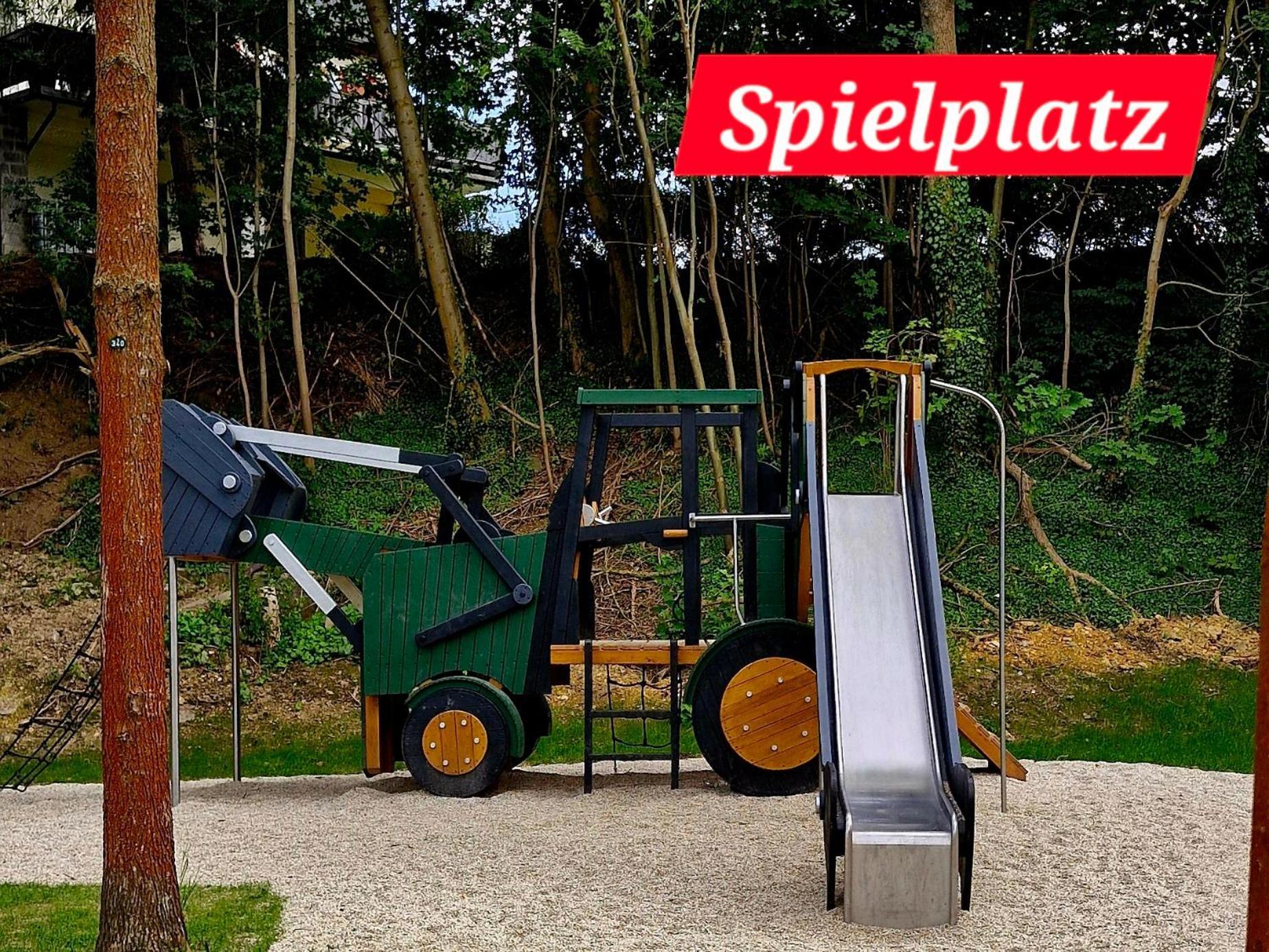 Ferienwohnung "Blick Mylau" - Naehe Freizeitpark Plohn & Weltgroesster Ziegelsteinbruecke Reichenbach im Vogtland Exterior photo